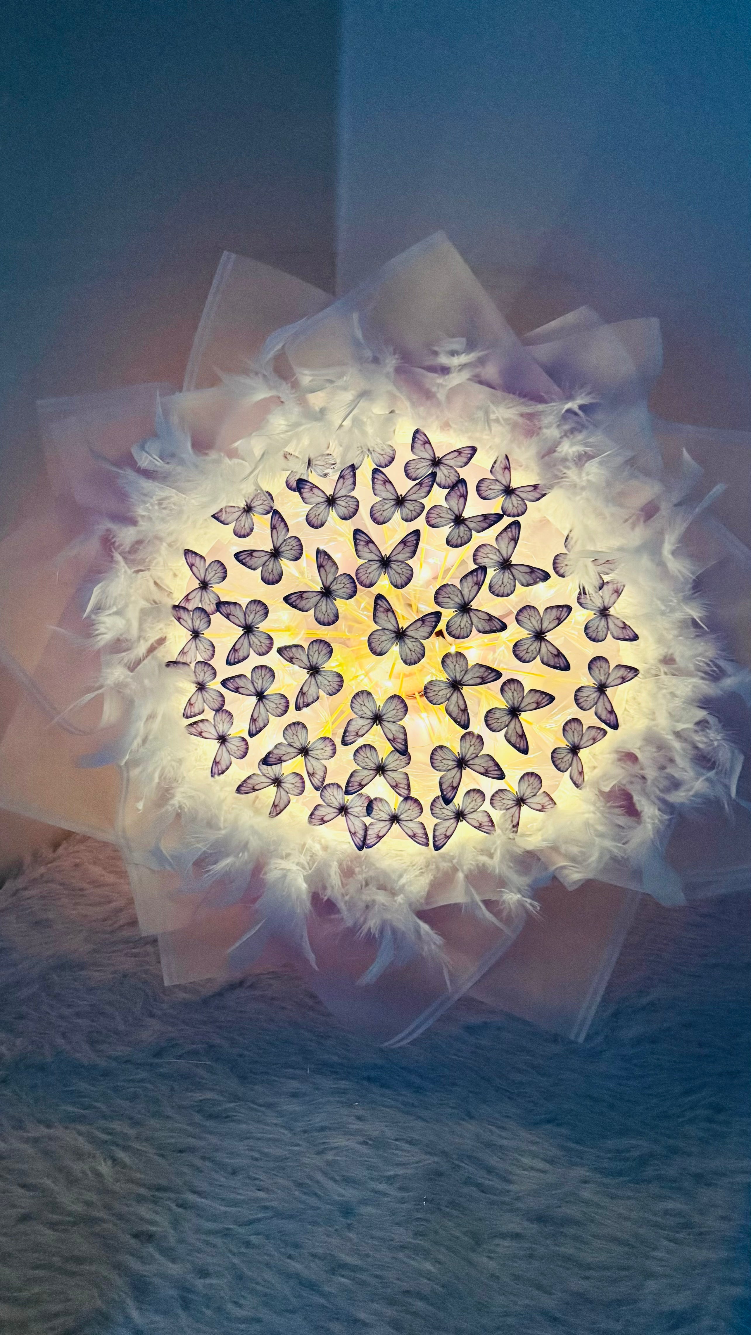 دسته‌ گل پروانه‌ ای یارسمندی